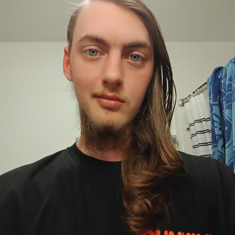 https://images.reputablerooms.com/processed/73680/profile/f36bb369-dfc3-448e-94d5-c32223f9ce40.jpeg