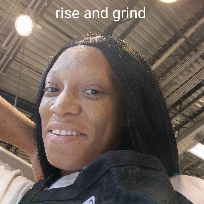 Profile image for Quantelika R