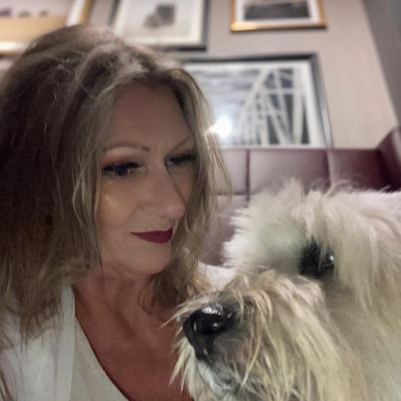 Profile image for Melody R