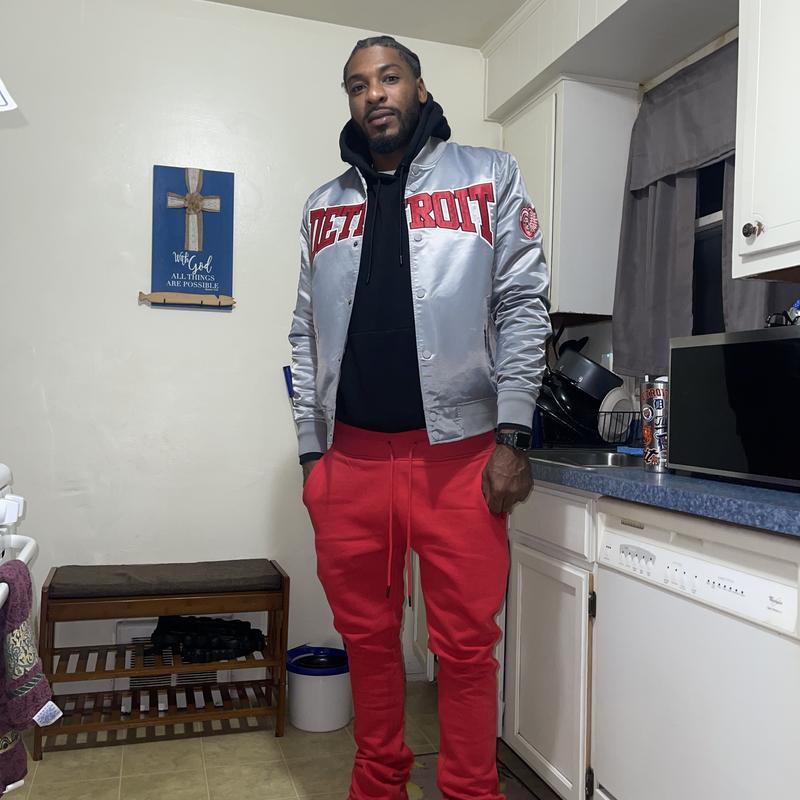 Listing photo 2 of 3