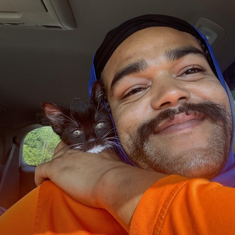 Listing photo 2 of 4