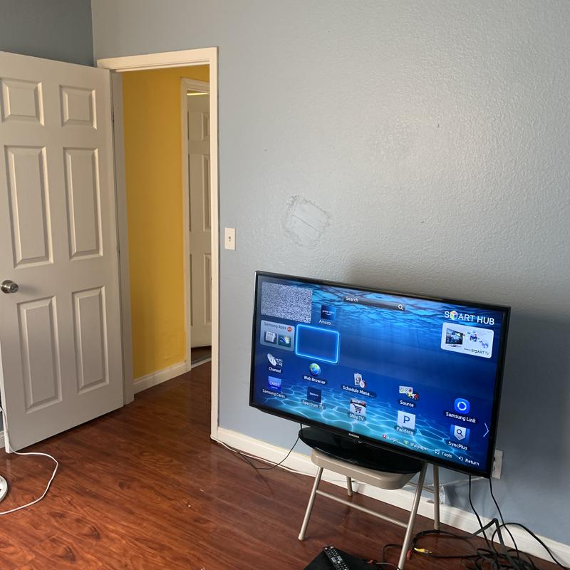 Listing photo 3 of 8