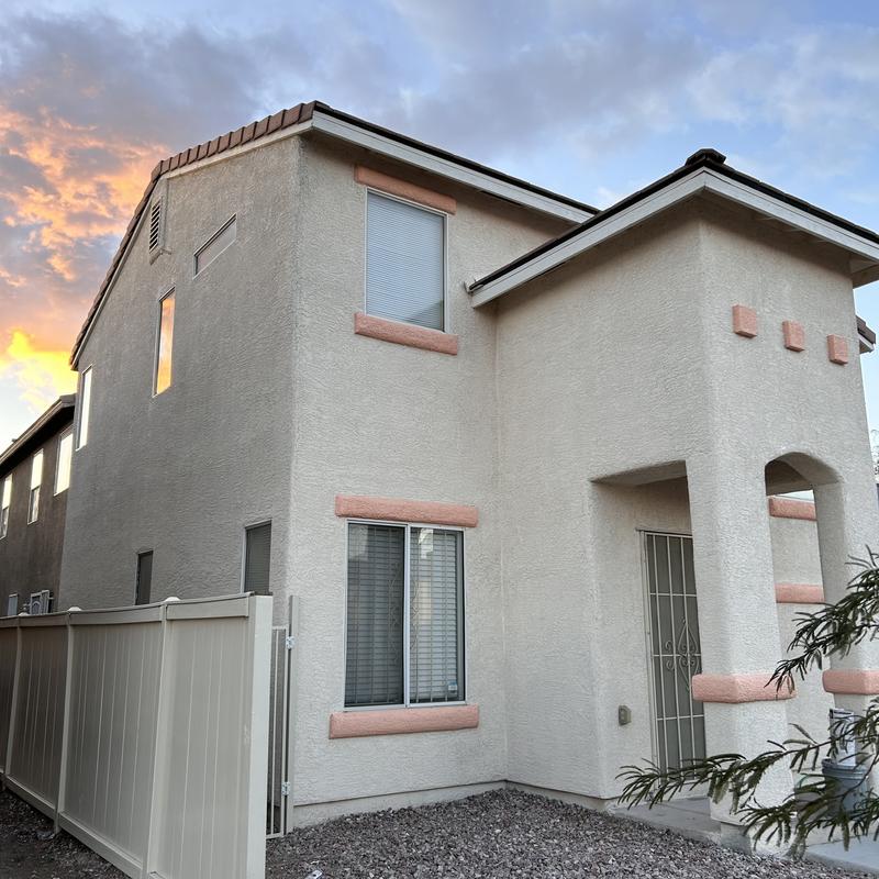 Listing photo 6 of 8