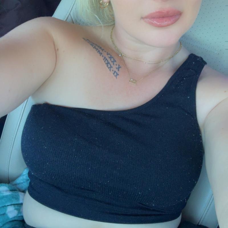 Listing photo 2 of 3