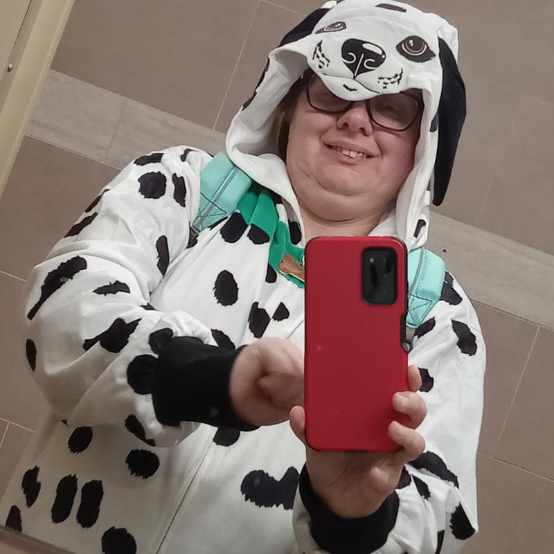 Listing photo 2 of 3