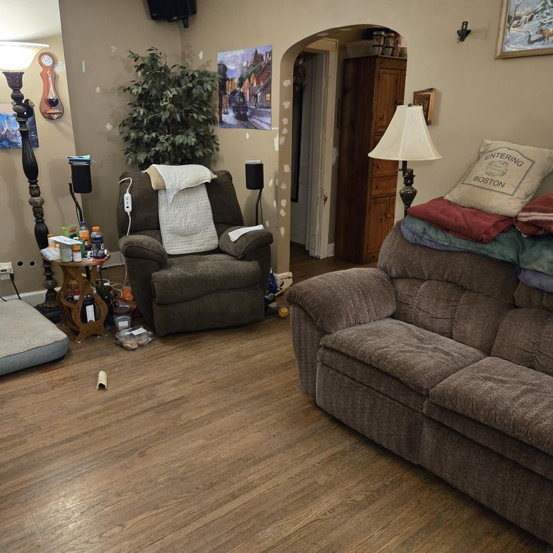 Listing photo 9 of 11