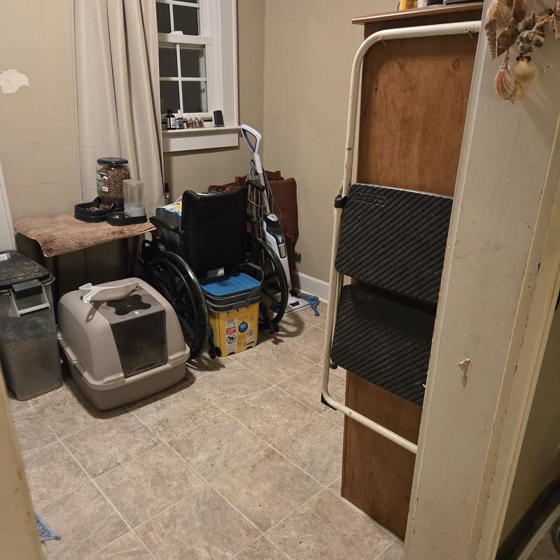 Listing photo 4 of 11