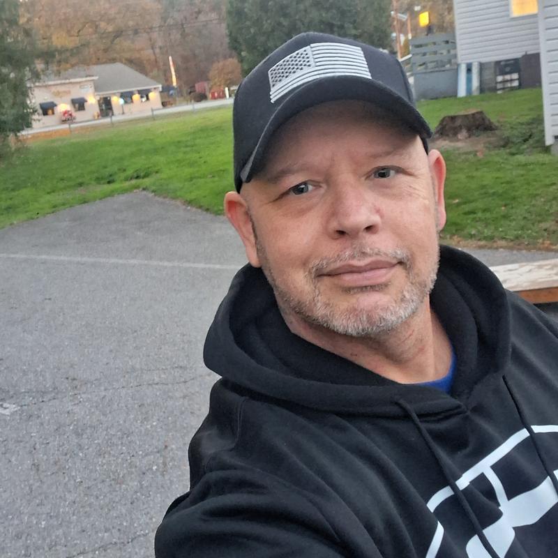 Listing photo 2 of 3