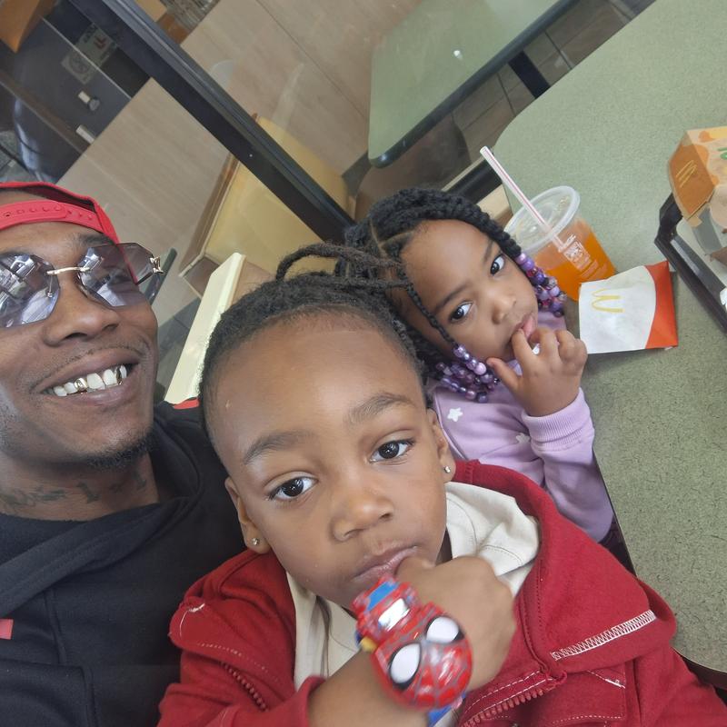 Listing photo 4 of 5