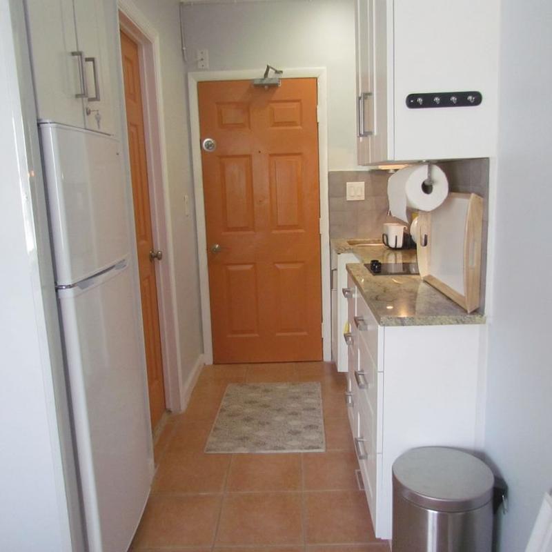 Listing photo 4 of 11