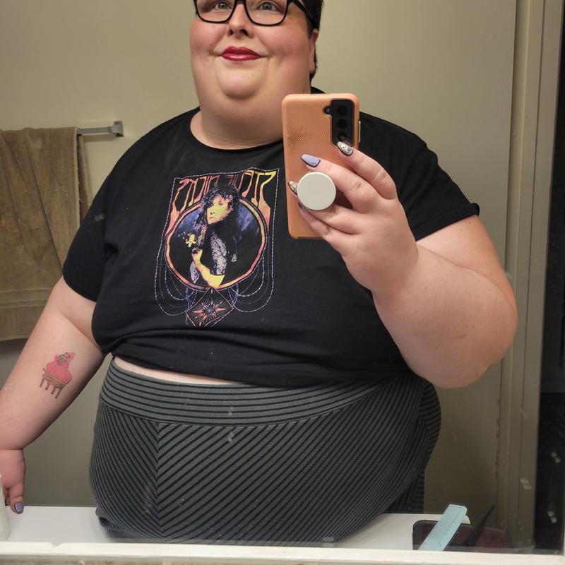 Listing photo 2 of 4