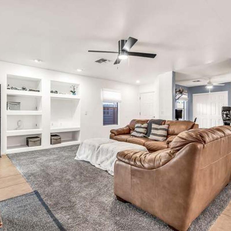 Listing photo 6 of 11