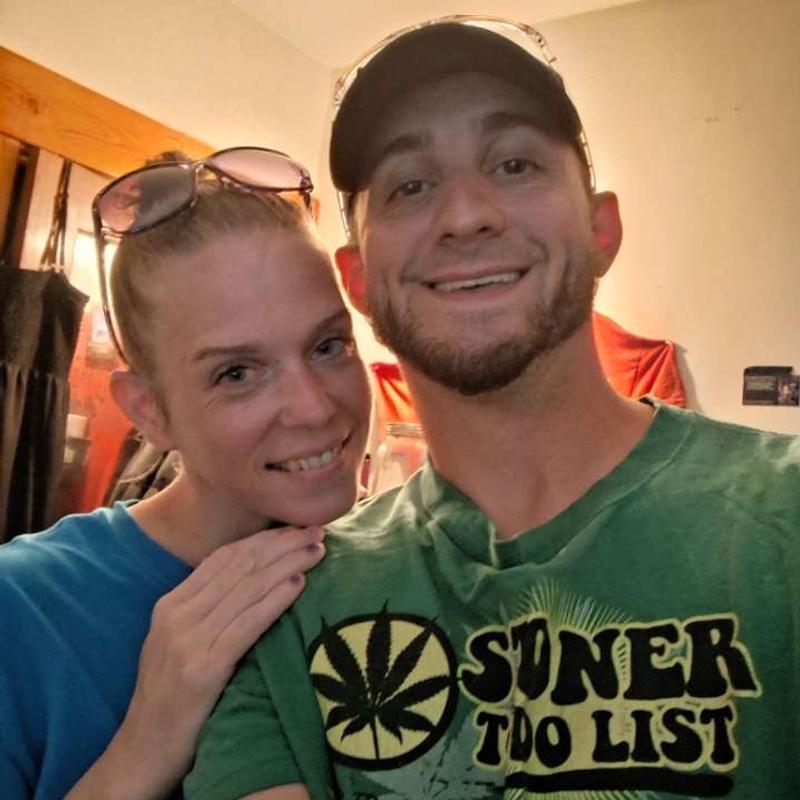 Listing photo 2 of 3