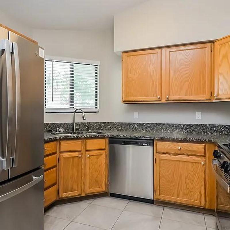 Listing image for Harris  E