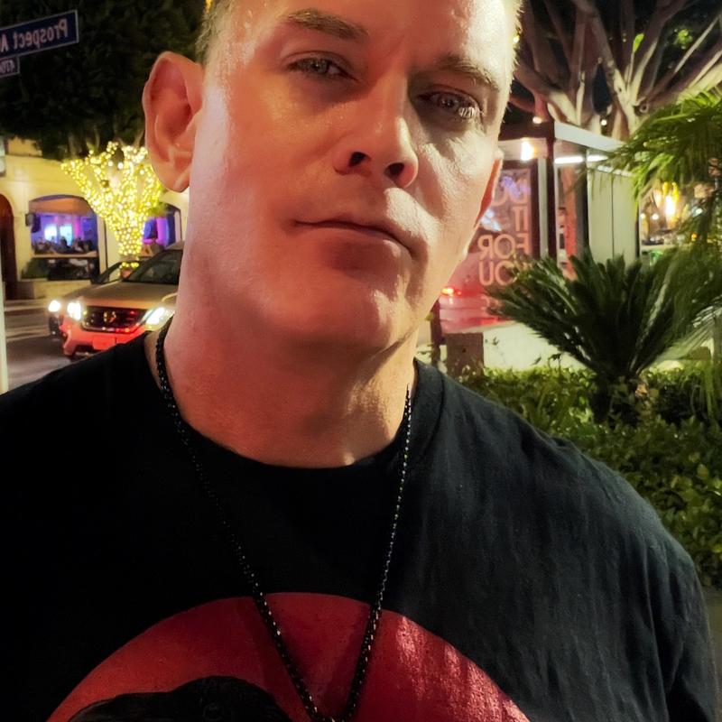 Listing photo 2 of 3