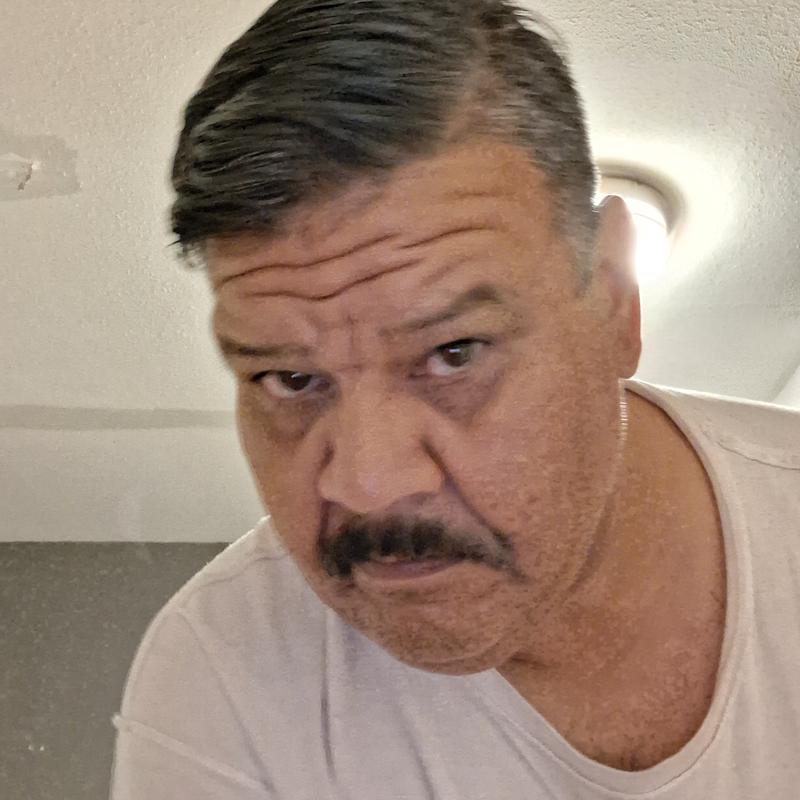 Listing photo 2 of 3