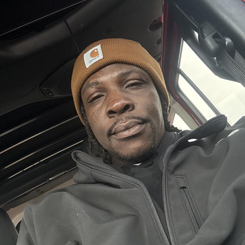 Listing photo 2 of 3