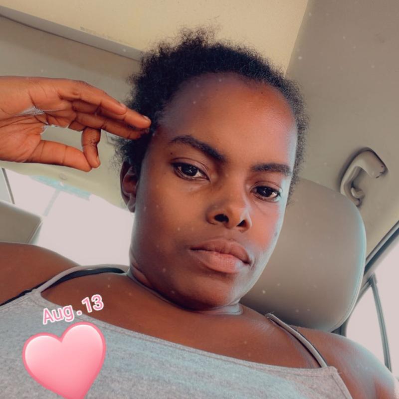 Listing photo 2 of 5