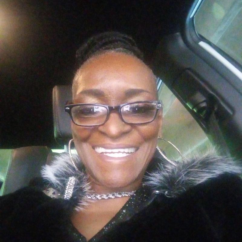 Profile image for Carolyn n