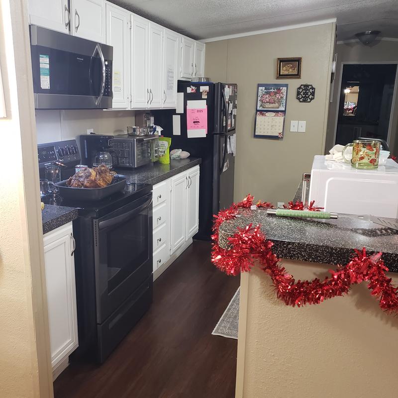 Listing photo 3 of 4