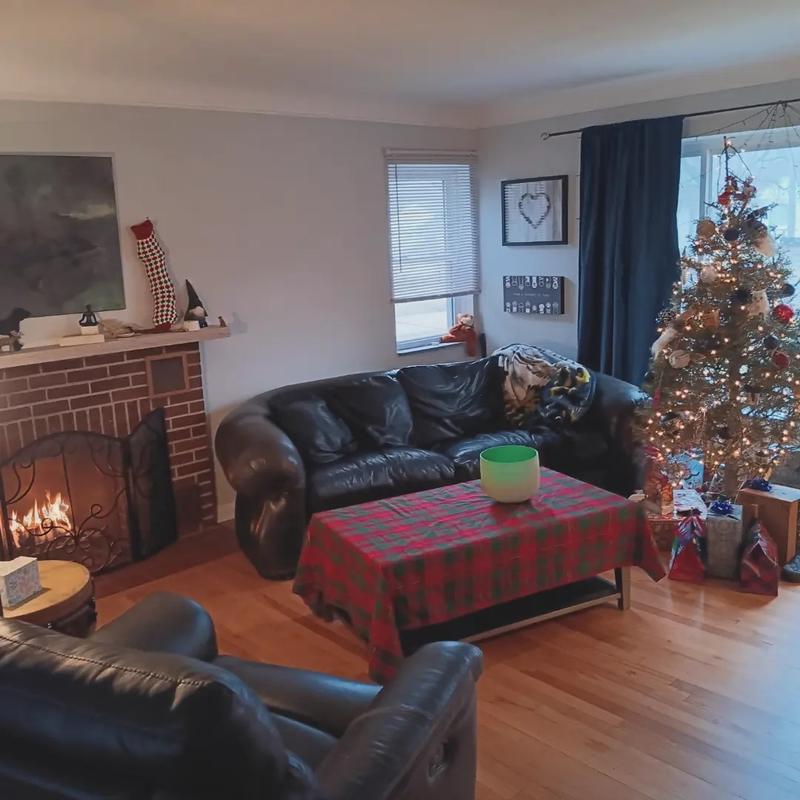 Listing photo 6 of 10