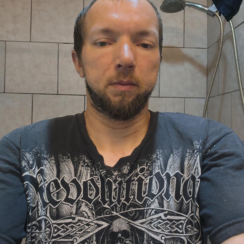 Listing photo 2 of 3