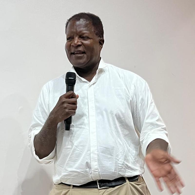 Listing photo 2 of 3