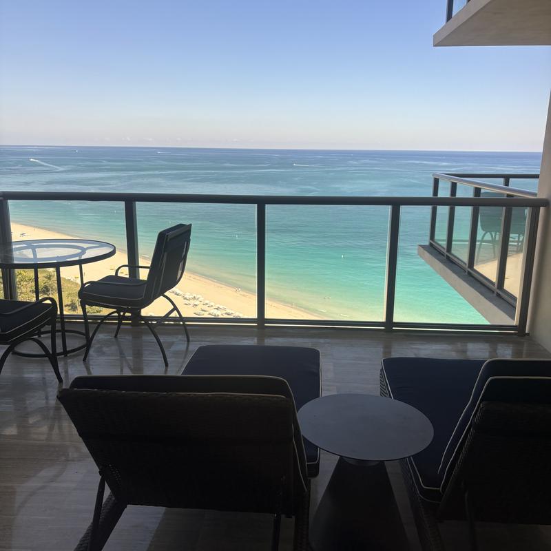 Listing photo 2 of 3