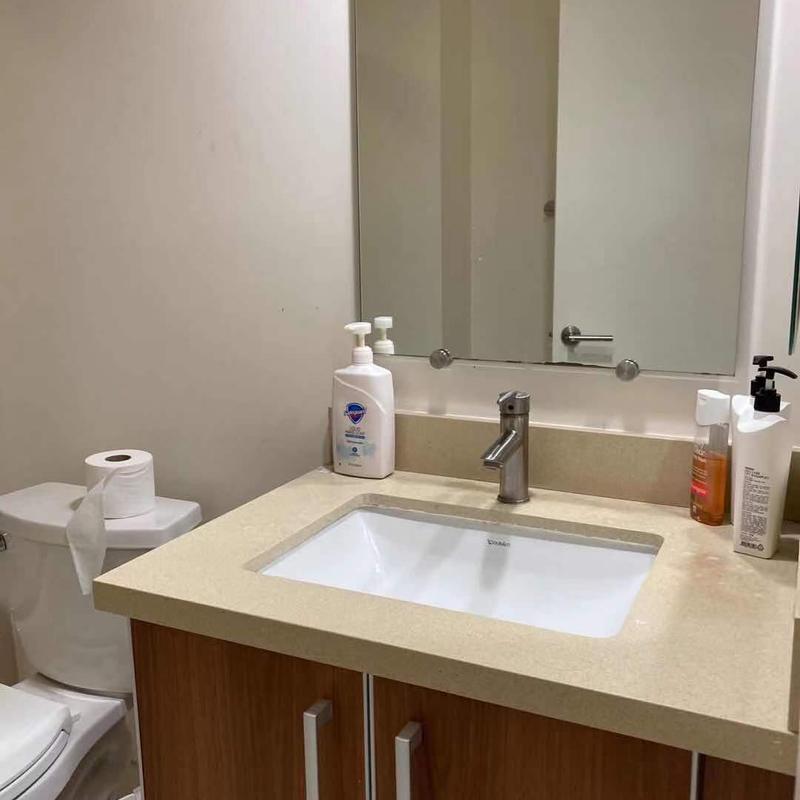 Listing photo 5 of 6