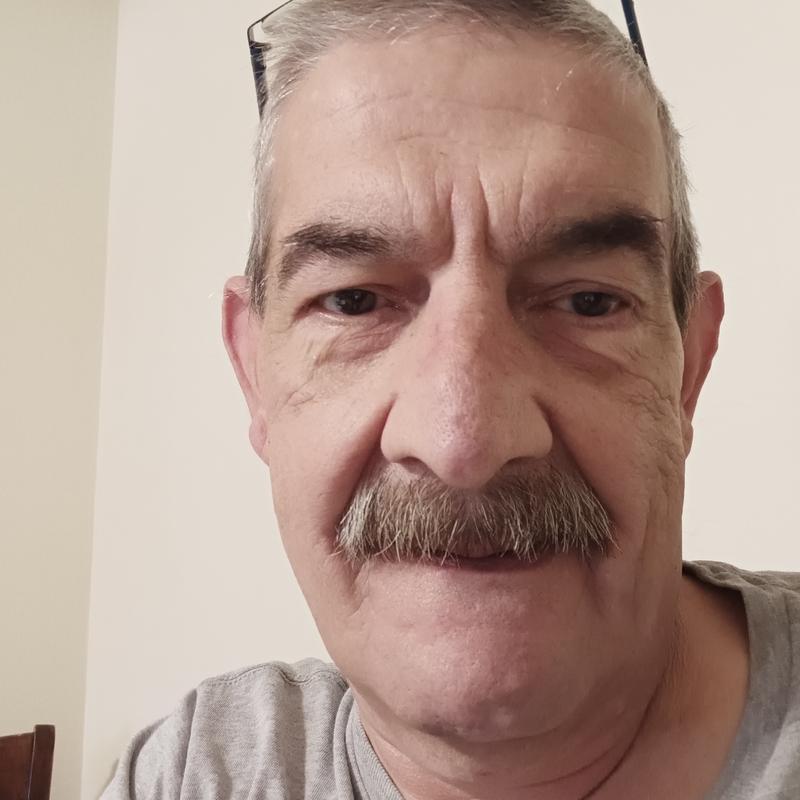 Listing photo 2 of 3