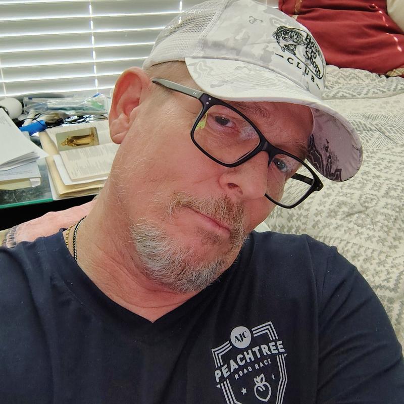 Listing photo 2 of 6