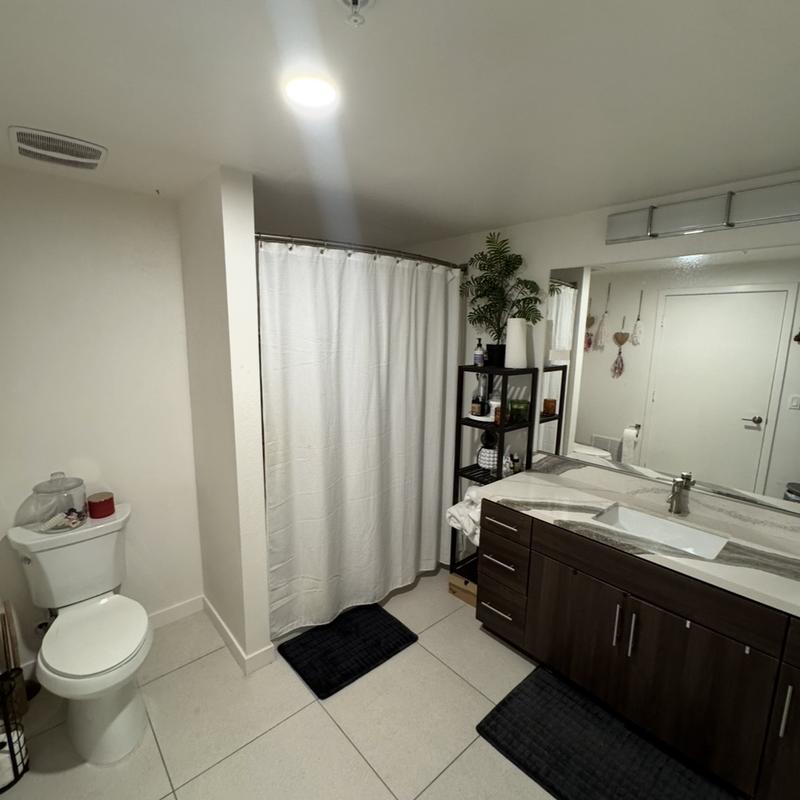 Listing photo 3 of 7