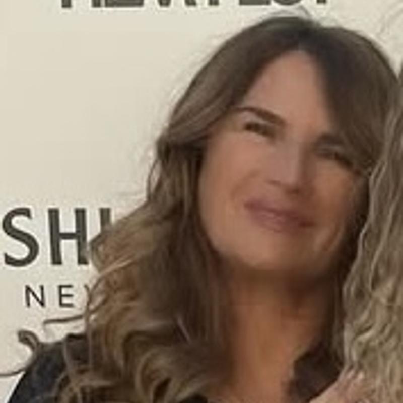 Profile photo of Claudia