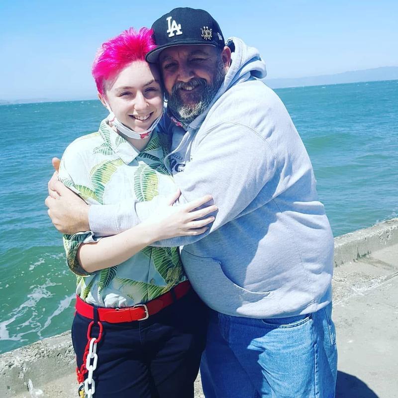 Listing photo 2 of 8