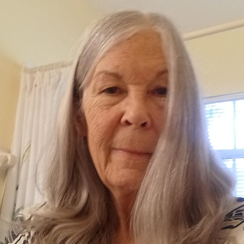 Listing photo 2 of 5