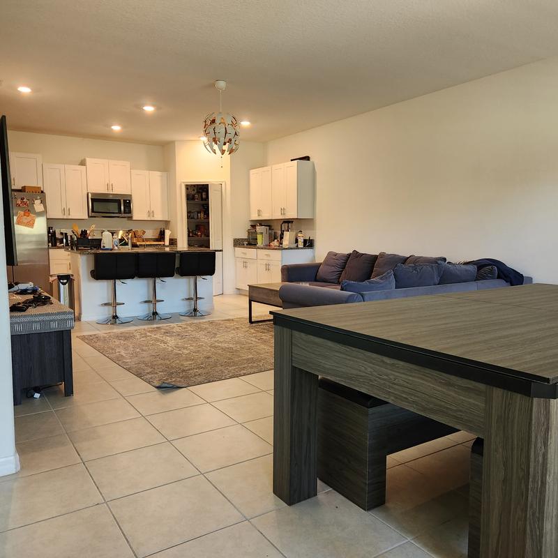 Listing photo 3 of 11