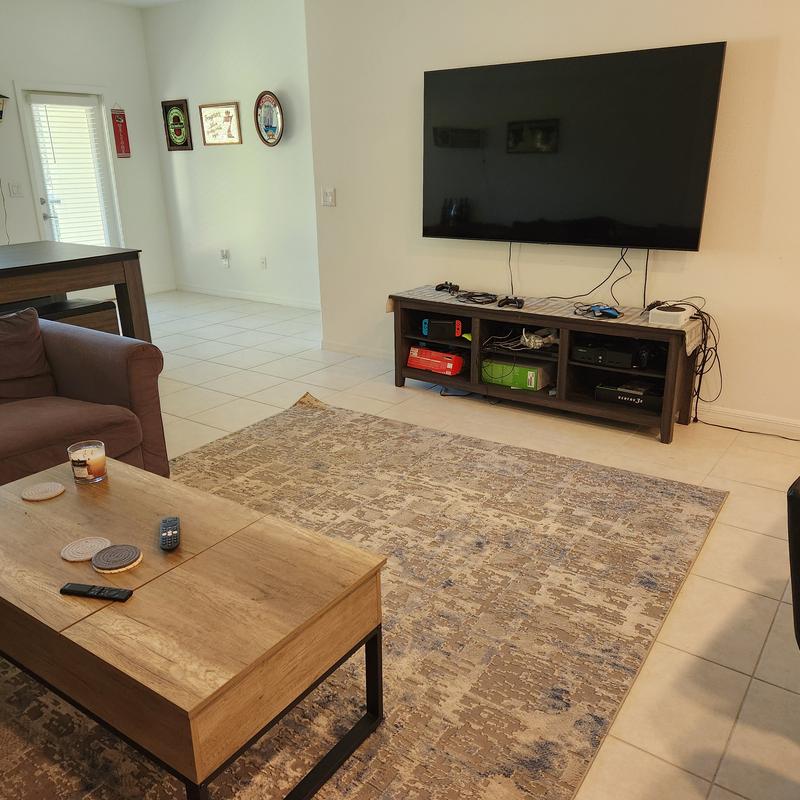 Listing photo 4 of 11