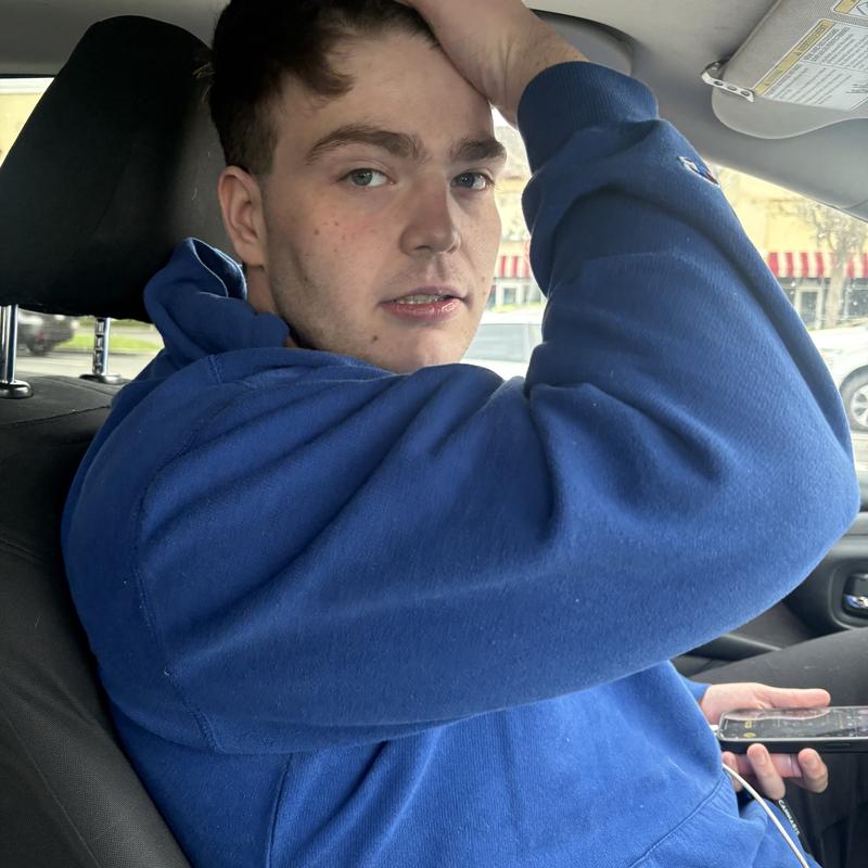 Listing photo 2 of 3