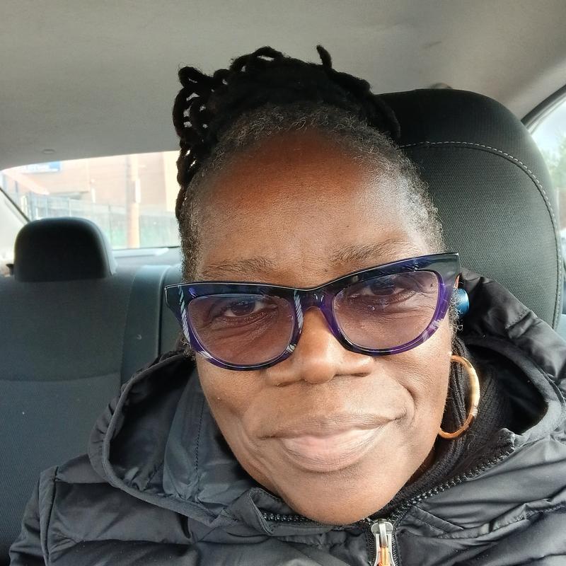 Listing photo 2 of 5