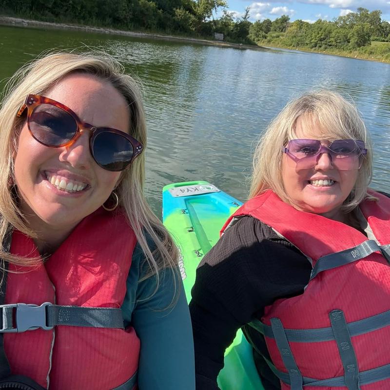 Listing photo 2 of 6