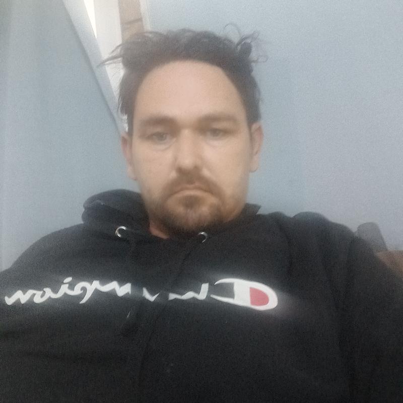 Listing photo 2 of 3