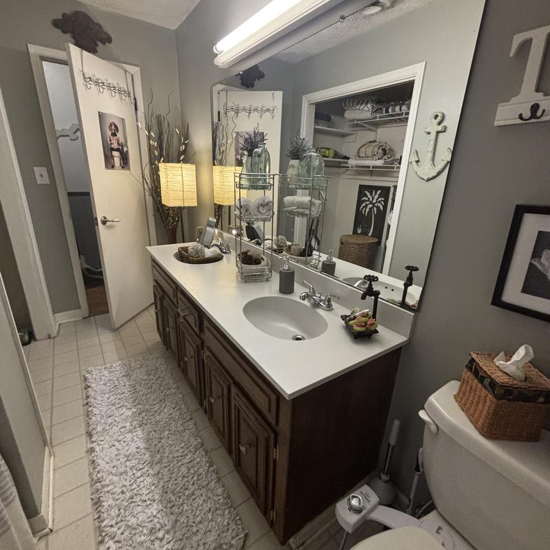 Listing photo 4 of 11