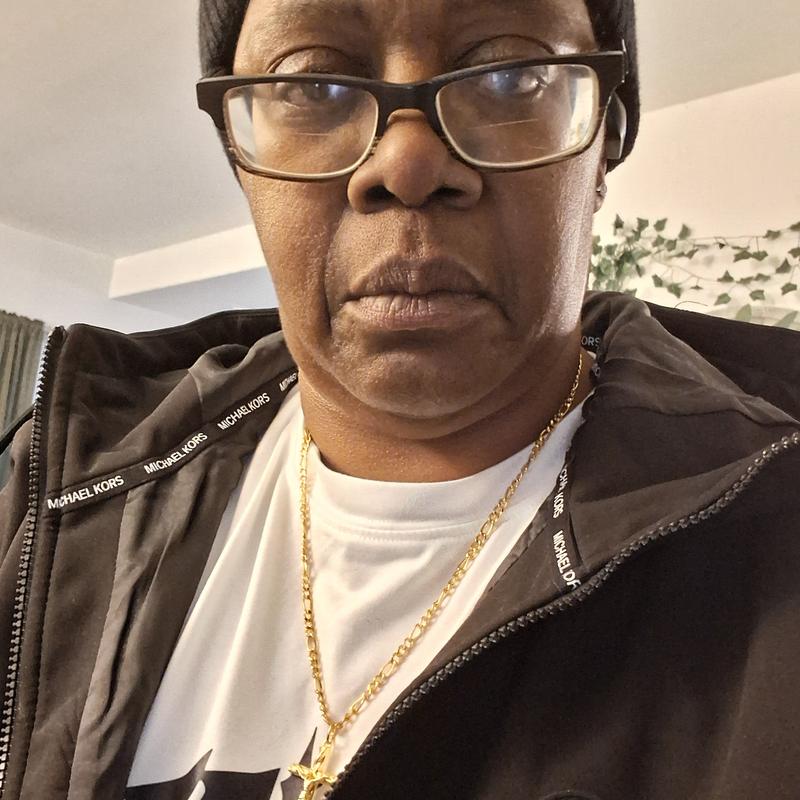 Listing photo 2 of 3