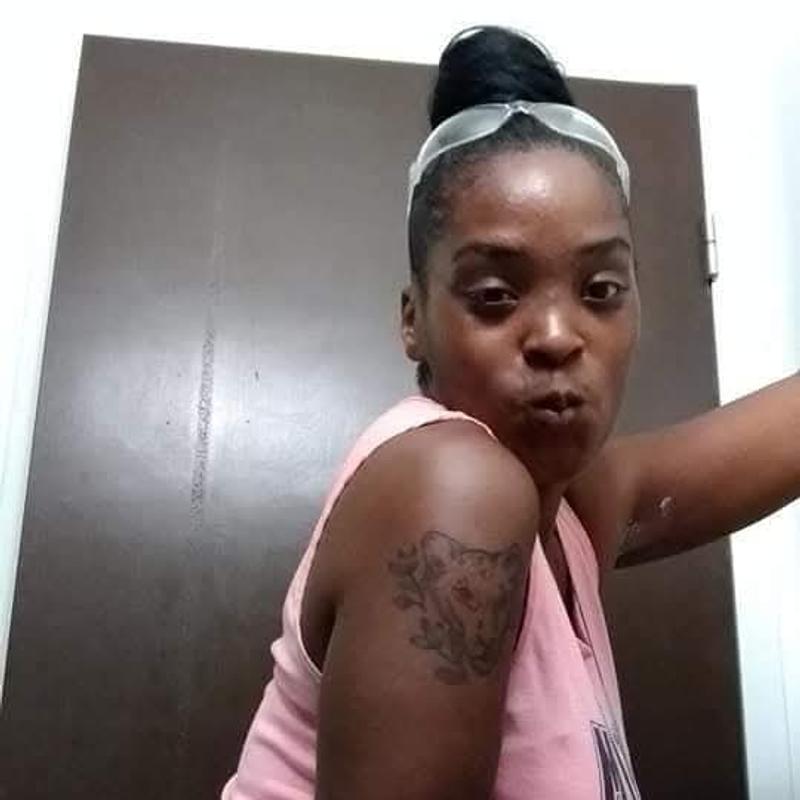 Listing photo 2 of 3