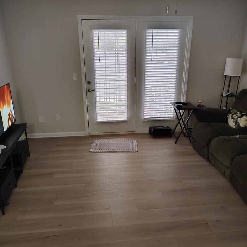 Listing photo 3 of 11