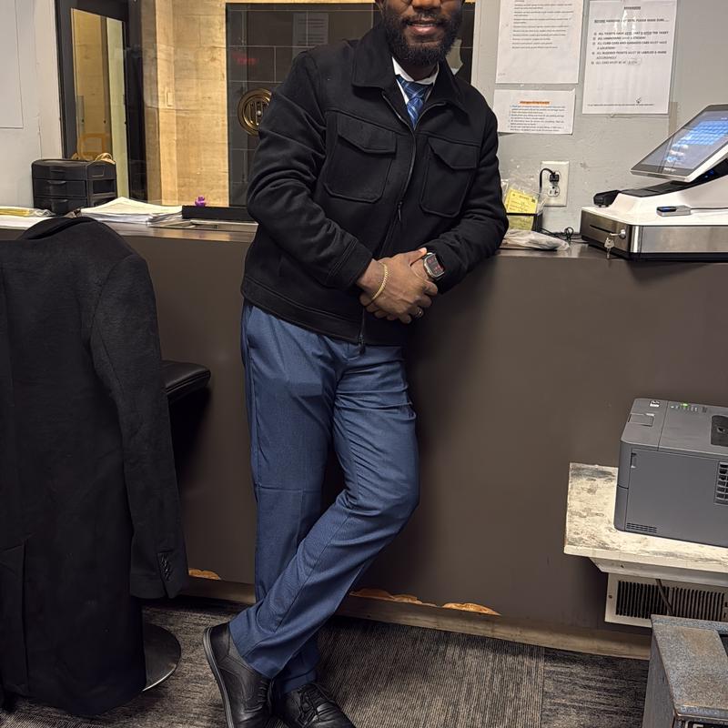 Listing photo 2 of 3