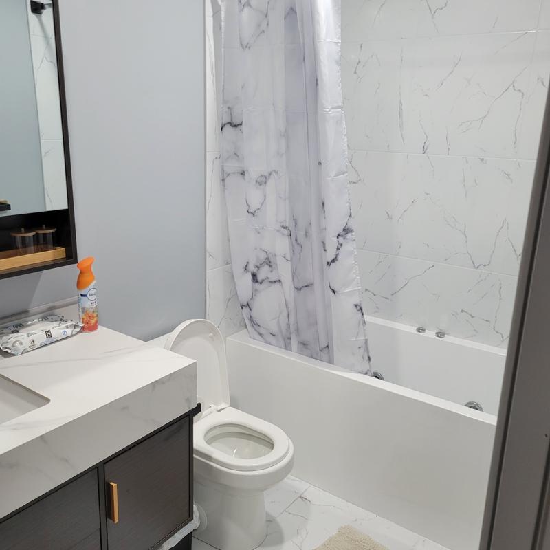 Listing photo 2 of 11