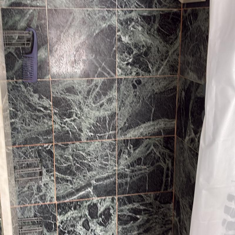 Listing photo 2 of 5