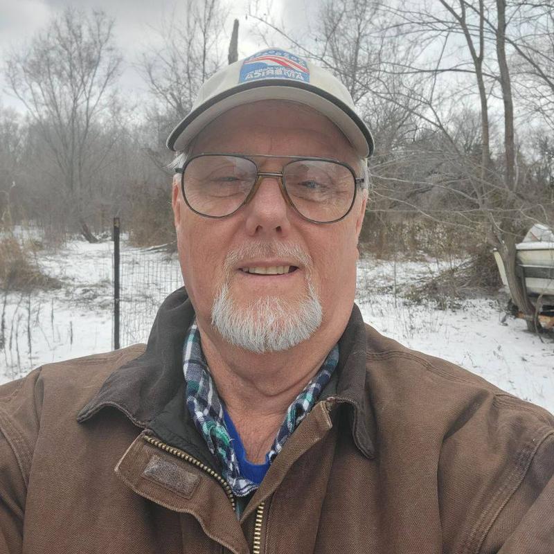 Listing photo 2 of 3