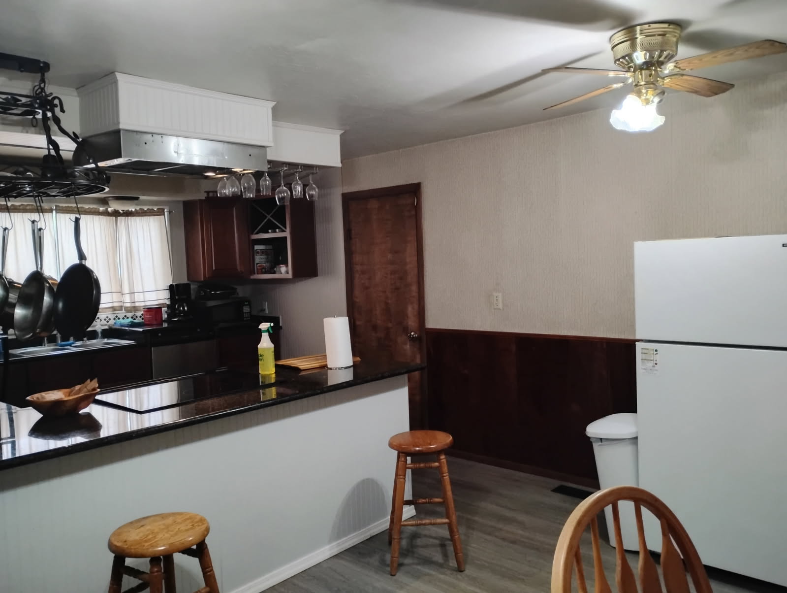 Listing image for Gwen b